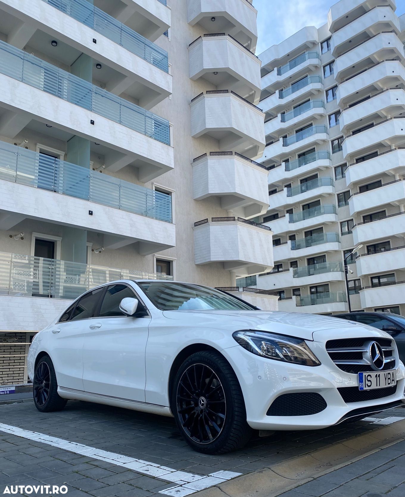 Mercedes-Benz C 220 d 9G-TRONIC AMG Line - 1