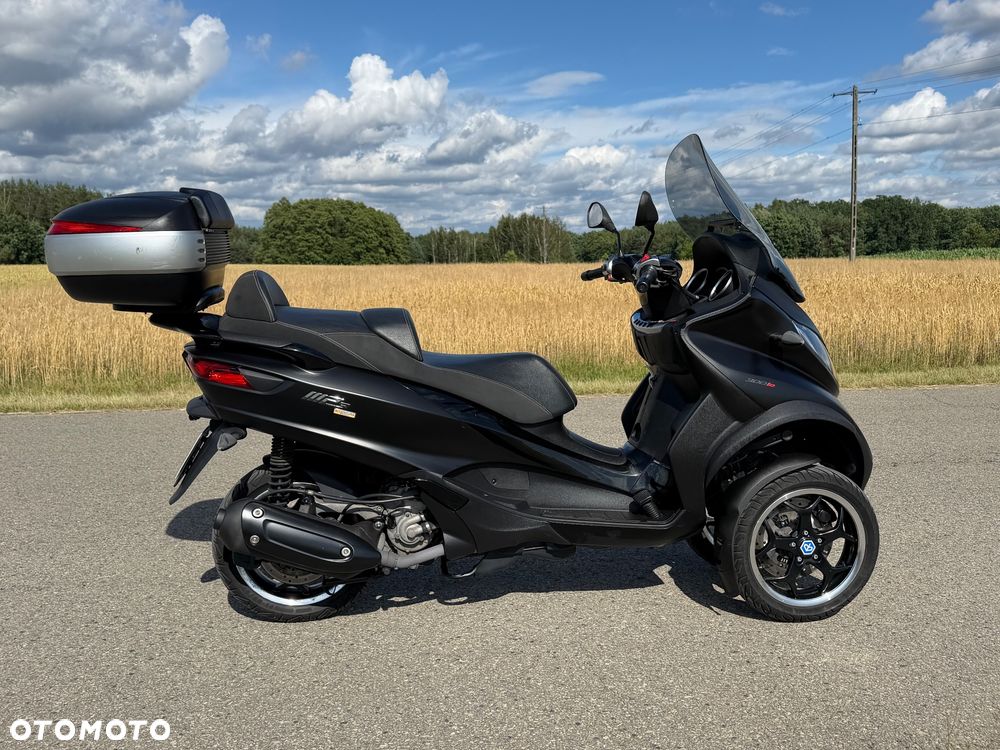 Piaggio MP-3 - 2