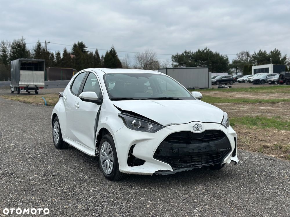 Toyota Yaris - 6