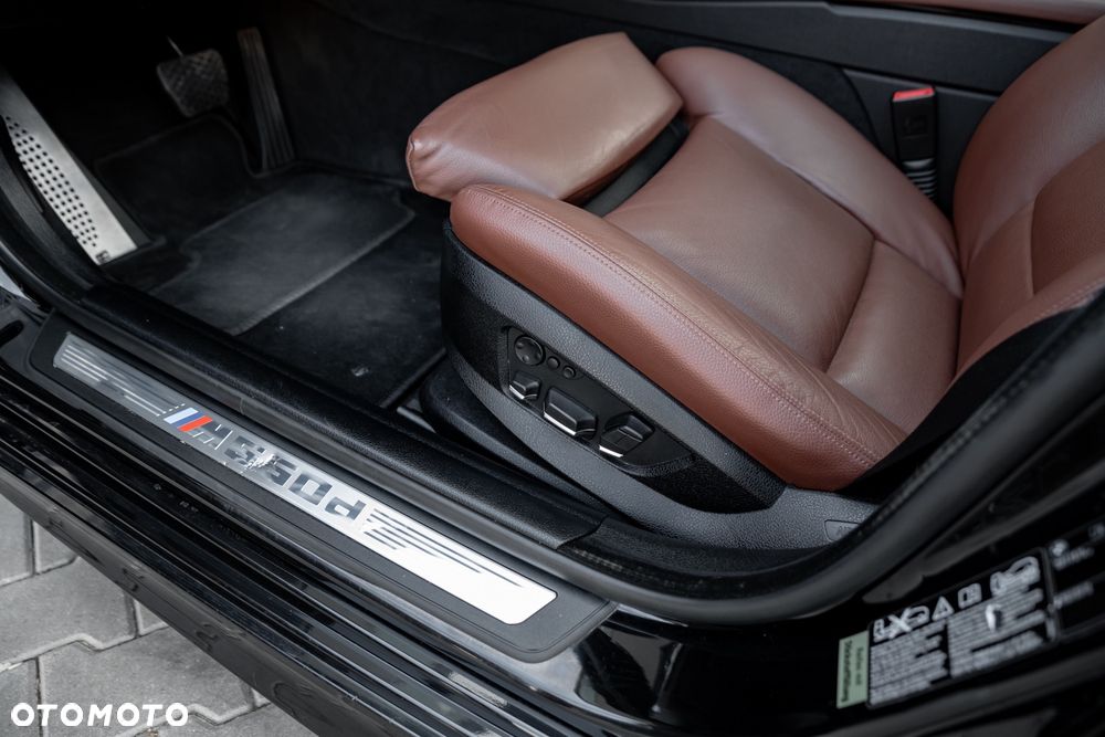 BMW Seria 5 M550d xDrive - 17