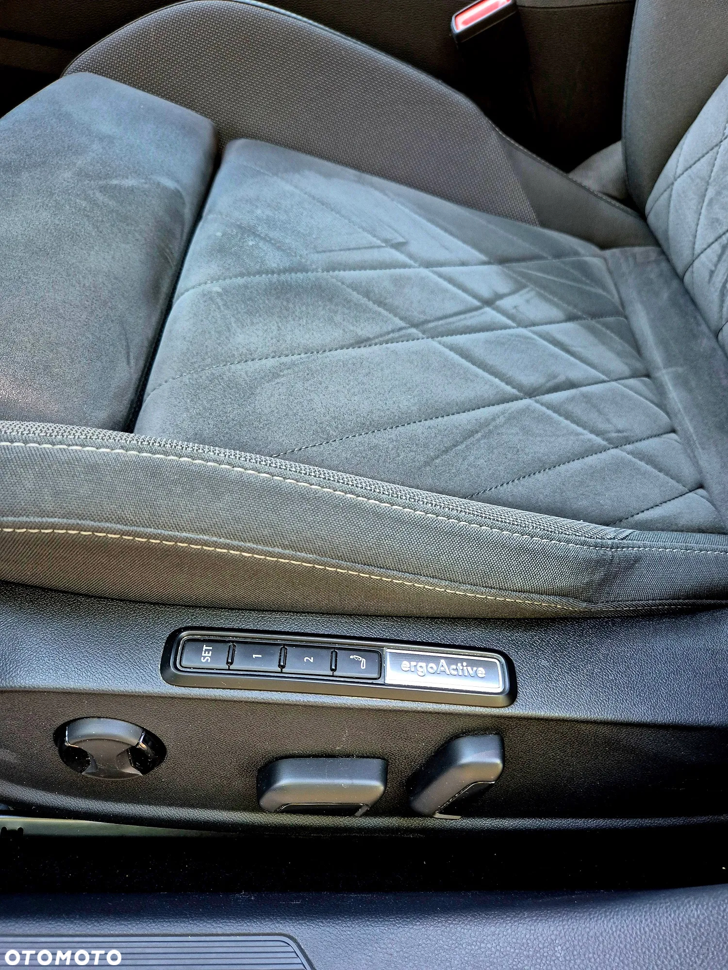 Volkswagen Golf VIII 1.5 TSI EVO Life - 17