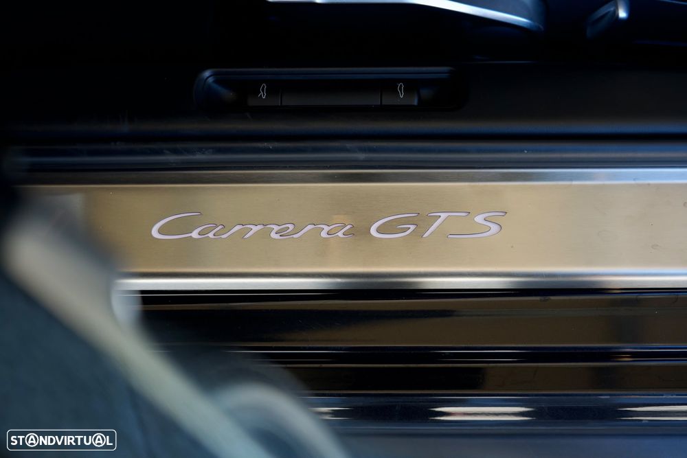 Porsche 911 (997) Carrera GTS PDK - 13