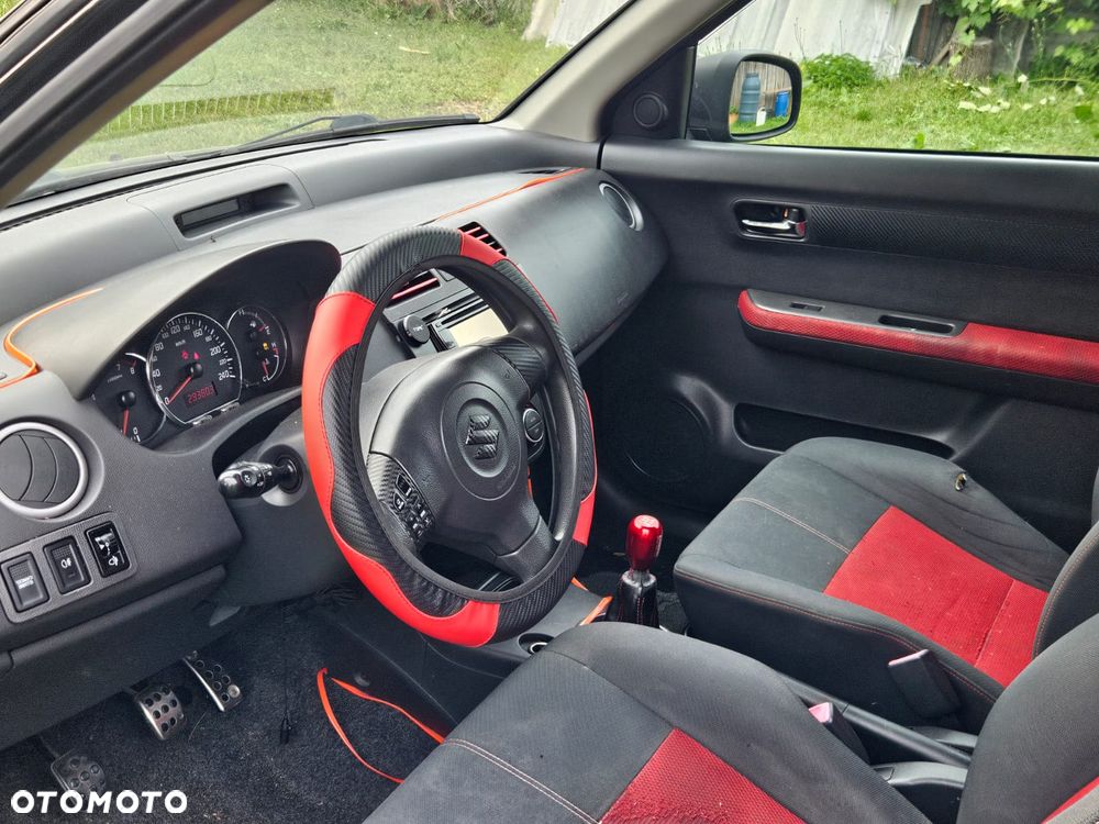 Suzuki Swift 1.6 Sport - 13