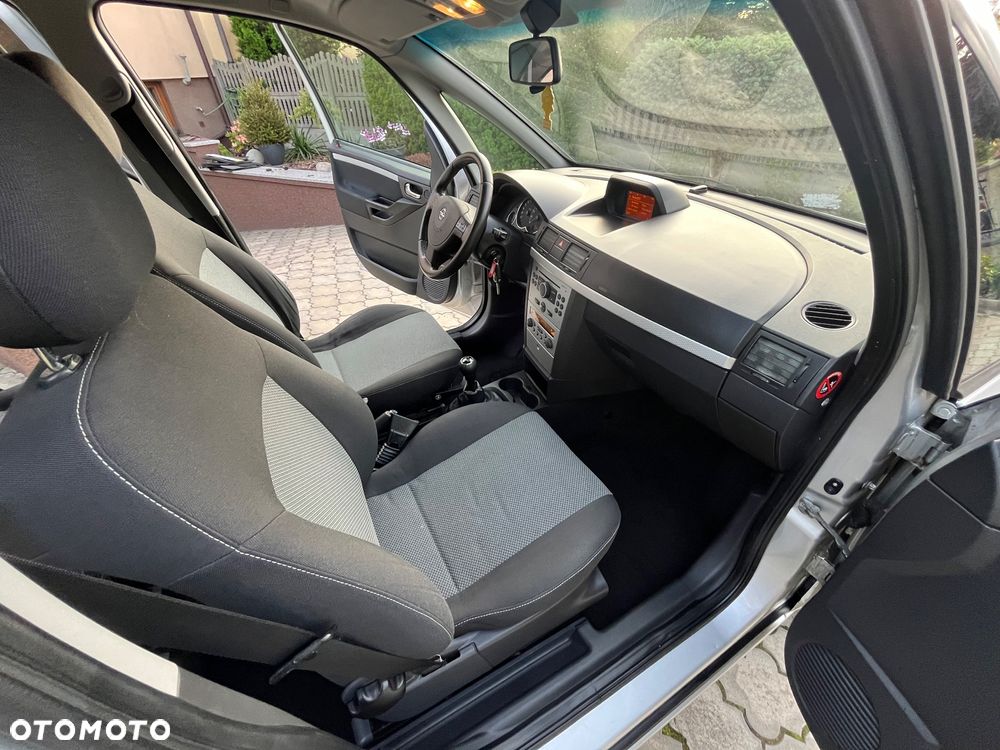 Opel Meriva - 25