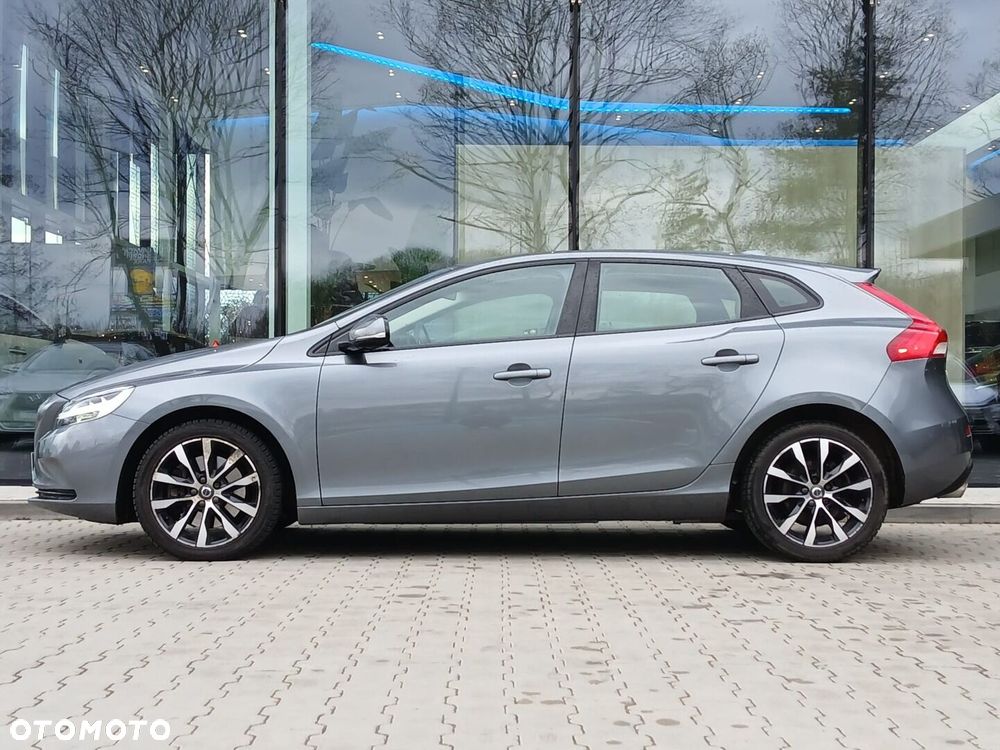 Volvo V40 T3 Drive-E Dynamic Edition - 3