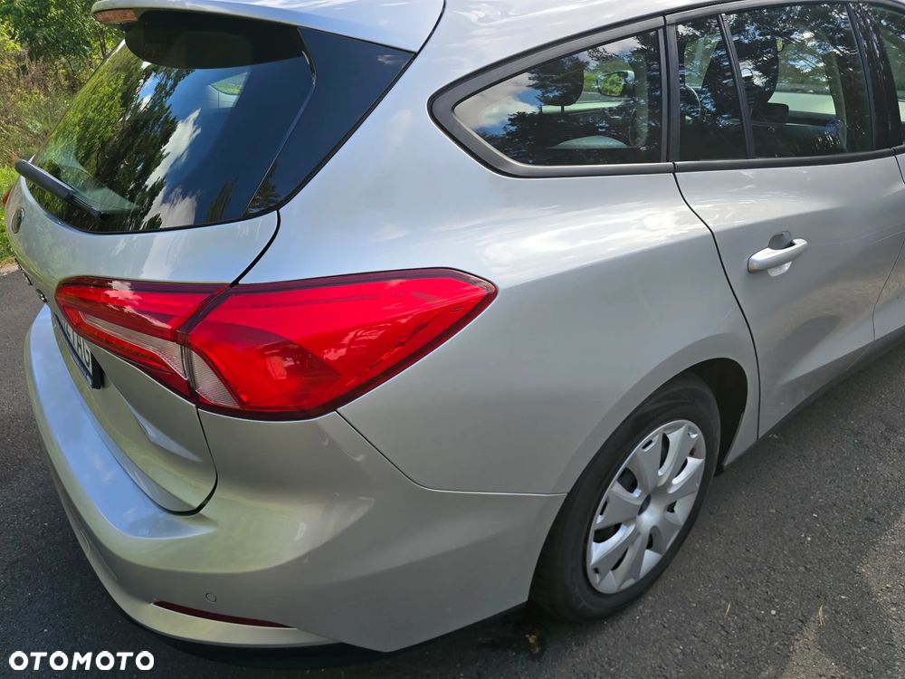 Ford Focus 1.5 TDCi Trend - 16
