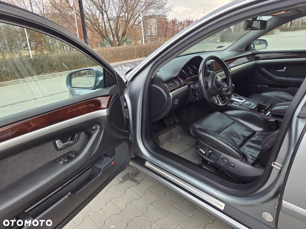 Audi A8 - 9