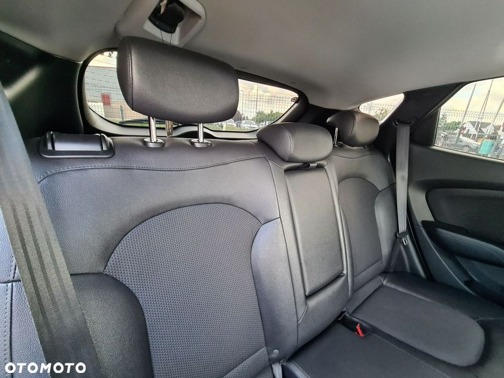 Hyundai ix35 1.6 GDI Premium 2WD - 27