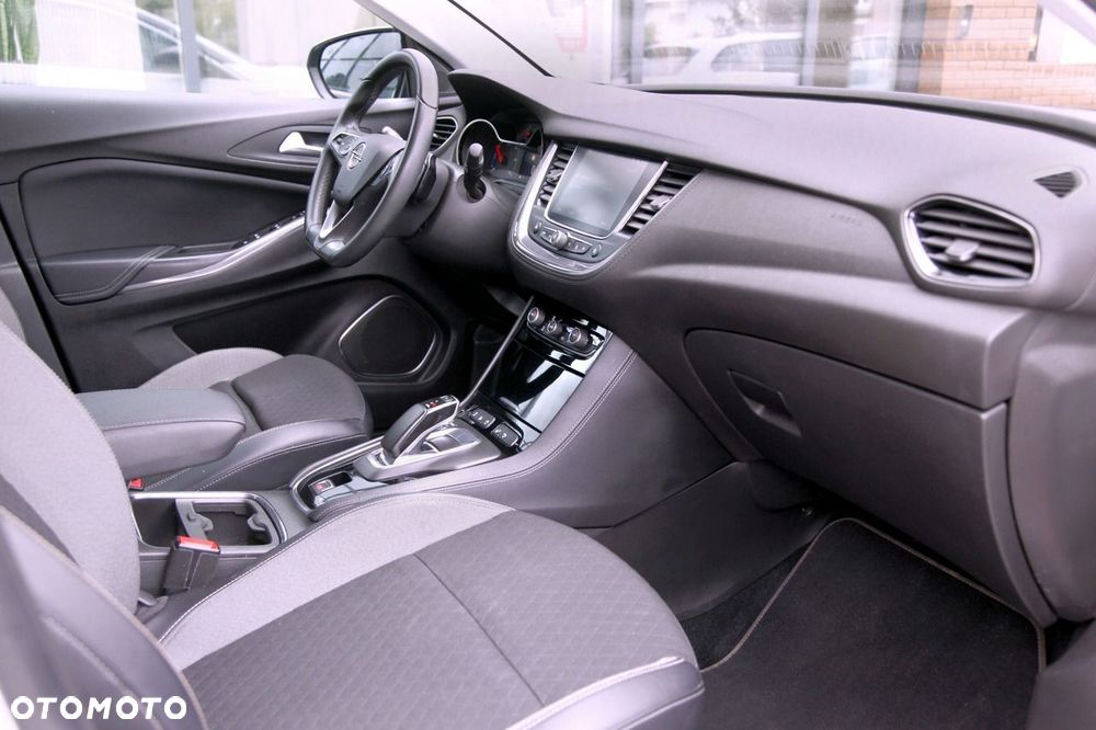 Opel Grandland X - 15
