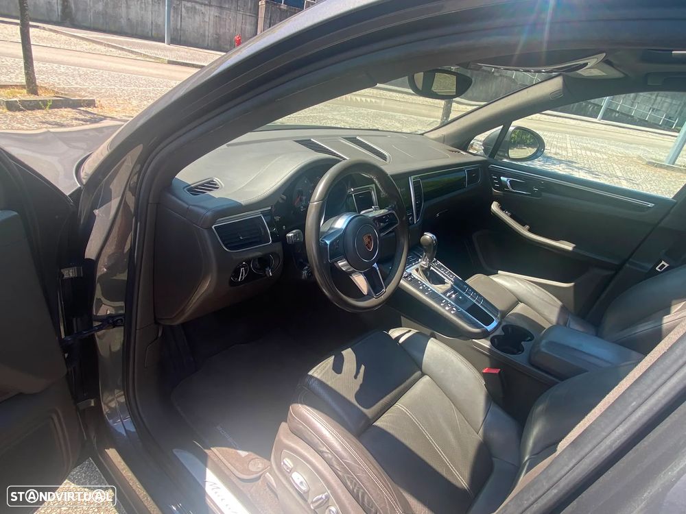 Porsche Macan S - 15