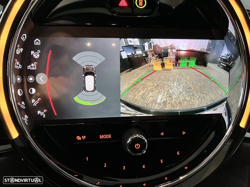 MINI Clubman John Cooper Works Premium P. JCW Plus Auto - 29