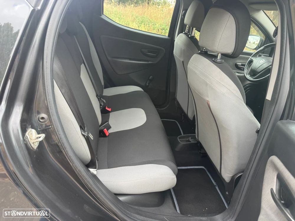 Lancia Ypsilon 1.2 S&S Gold - 17