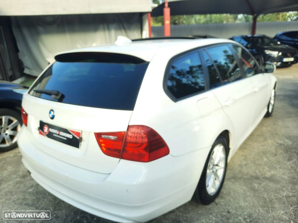 BMW 320 - 12