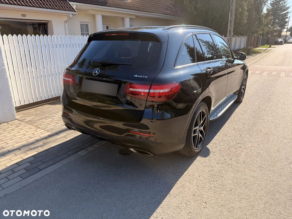 Mercedes-Benz GLC - 4