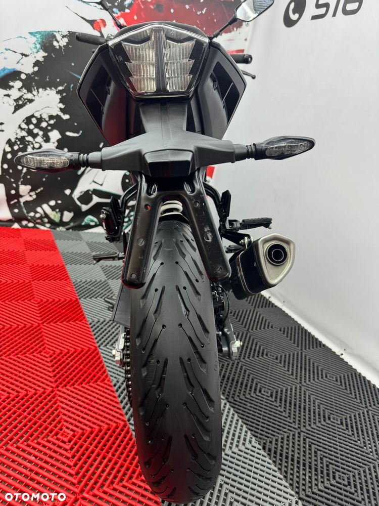 KTM Duke - 32