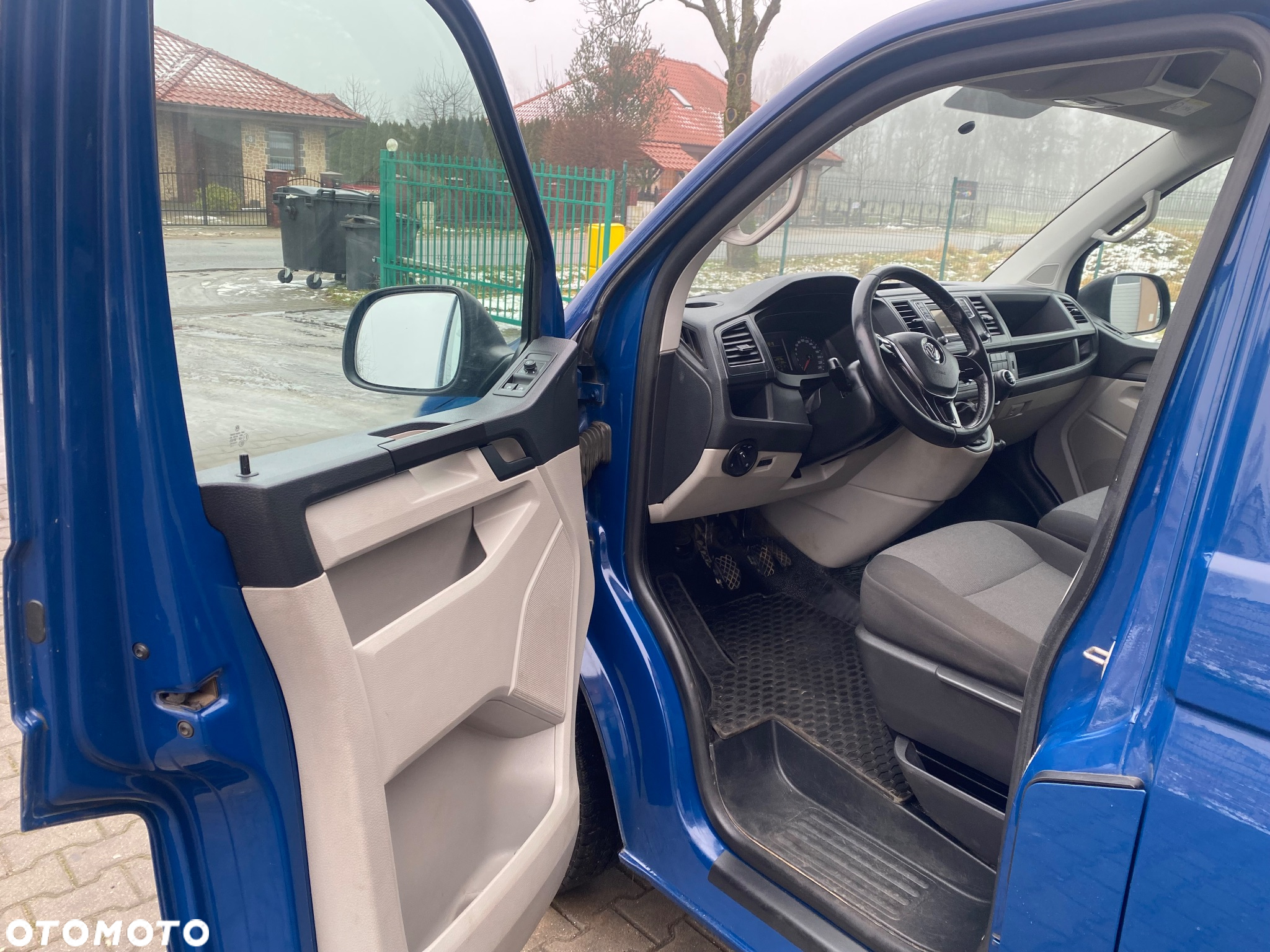 Volkswagen Transporter - 13