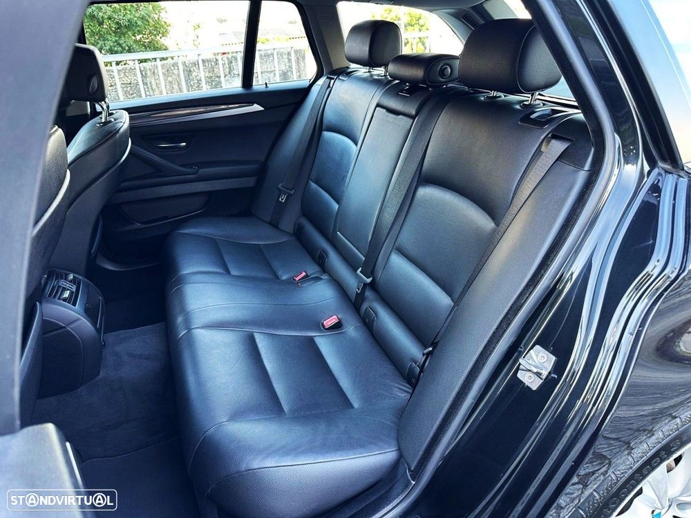 BMW 520 d Auto - 37
