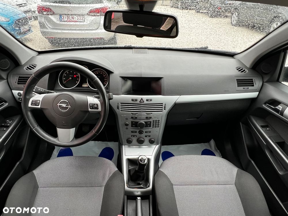Opel Astra 1.6 Exklusiv - 6