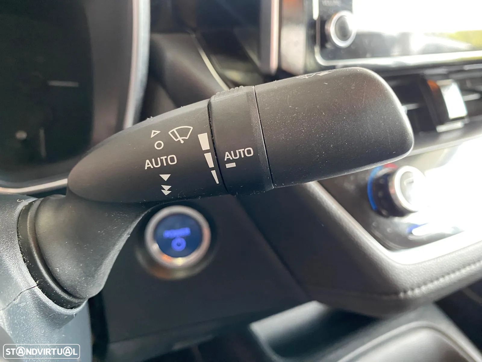 Toyota Corolla SD 1.8 Hybrid Exclusive - 5
