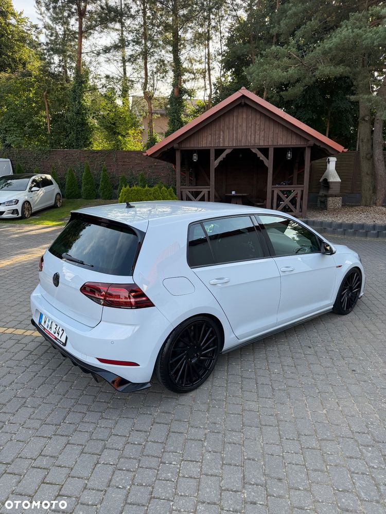 Volkswagen Golf GTI (BlueMotion Technology) DSG - 12