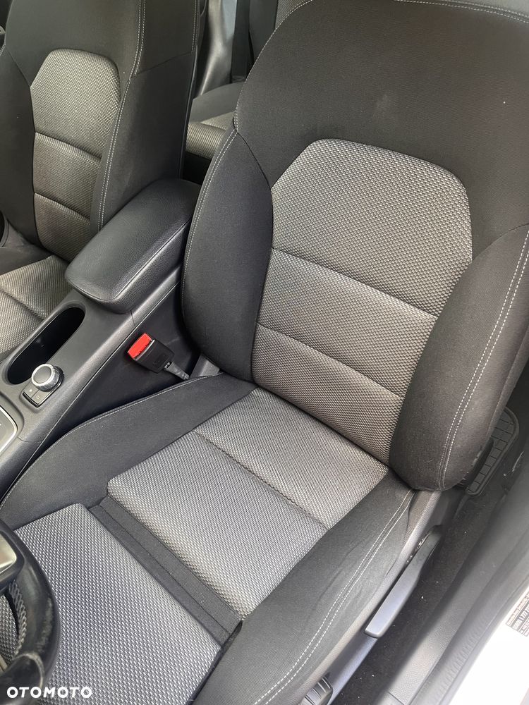 Mercedes-Benz GLA - 18