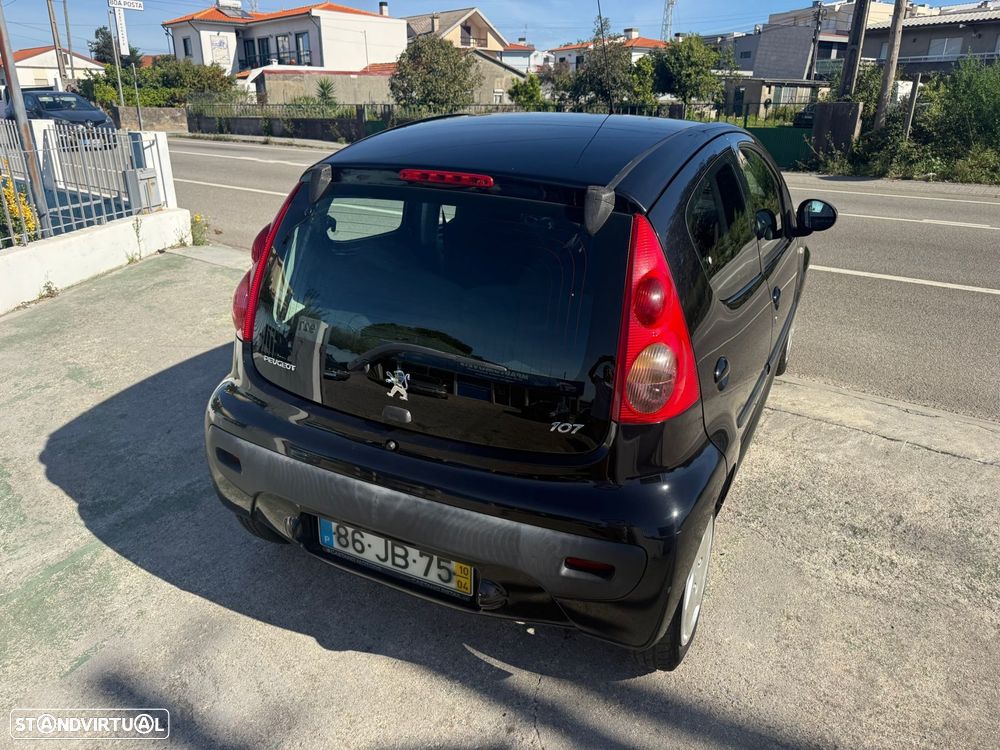 Peugeot 107 1.0 Black&Silver - 6