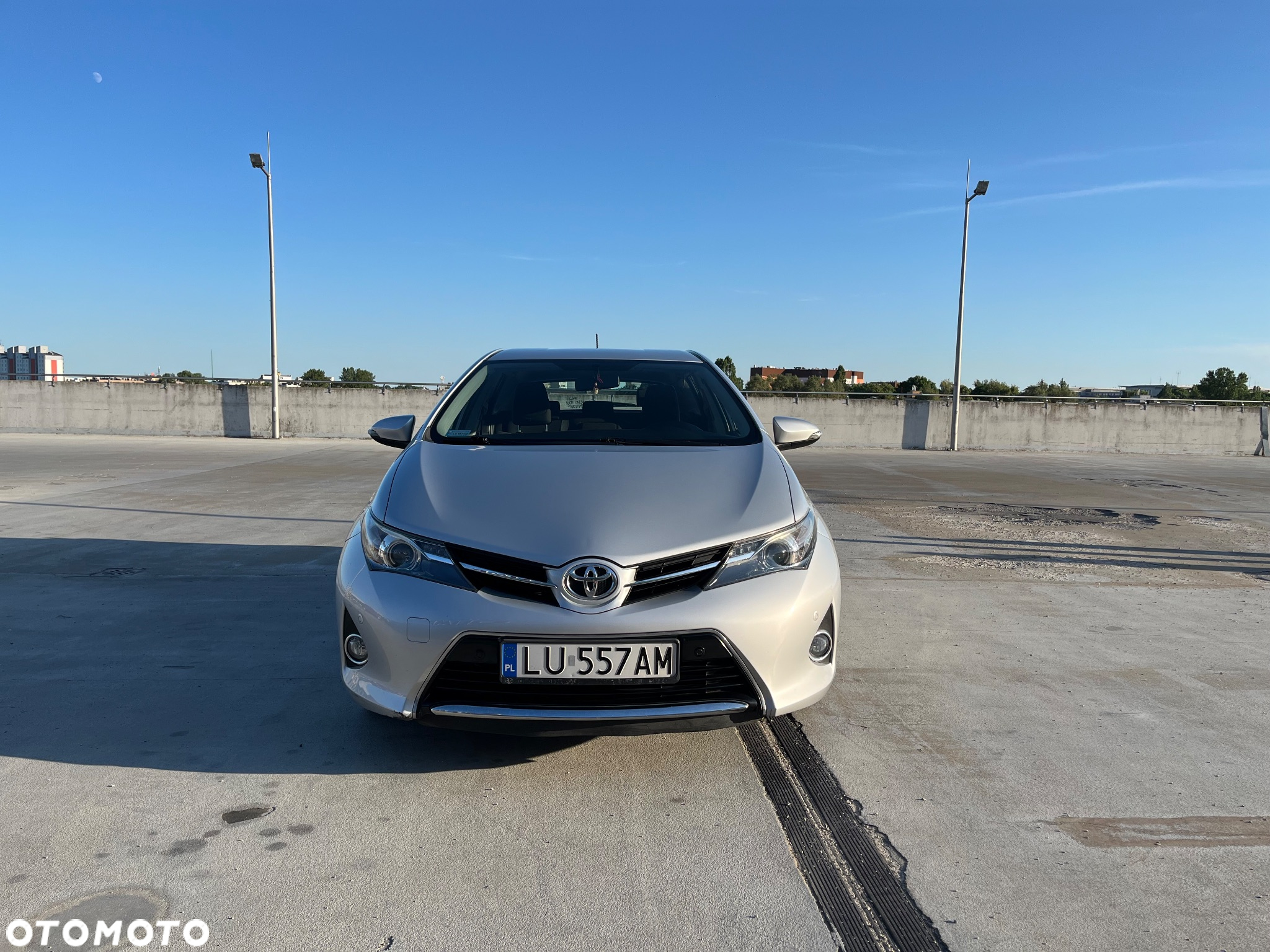 Toyota Auris 1.6 Premium Comfort - 9