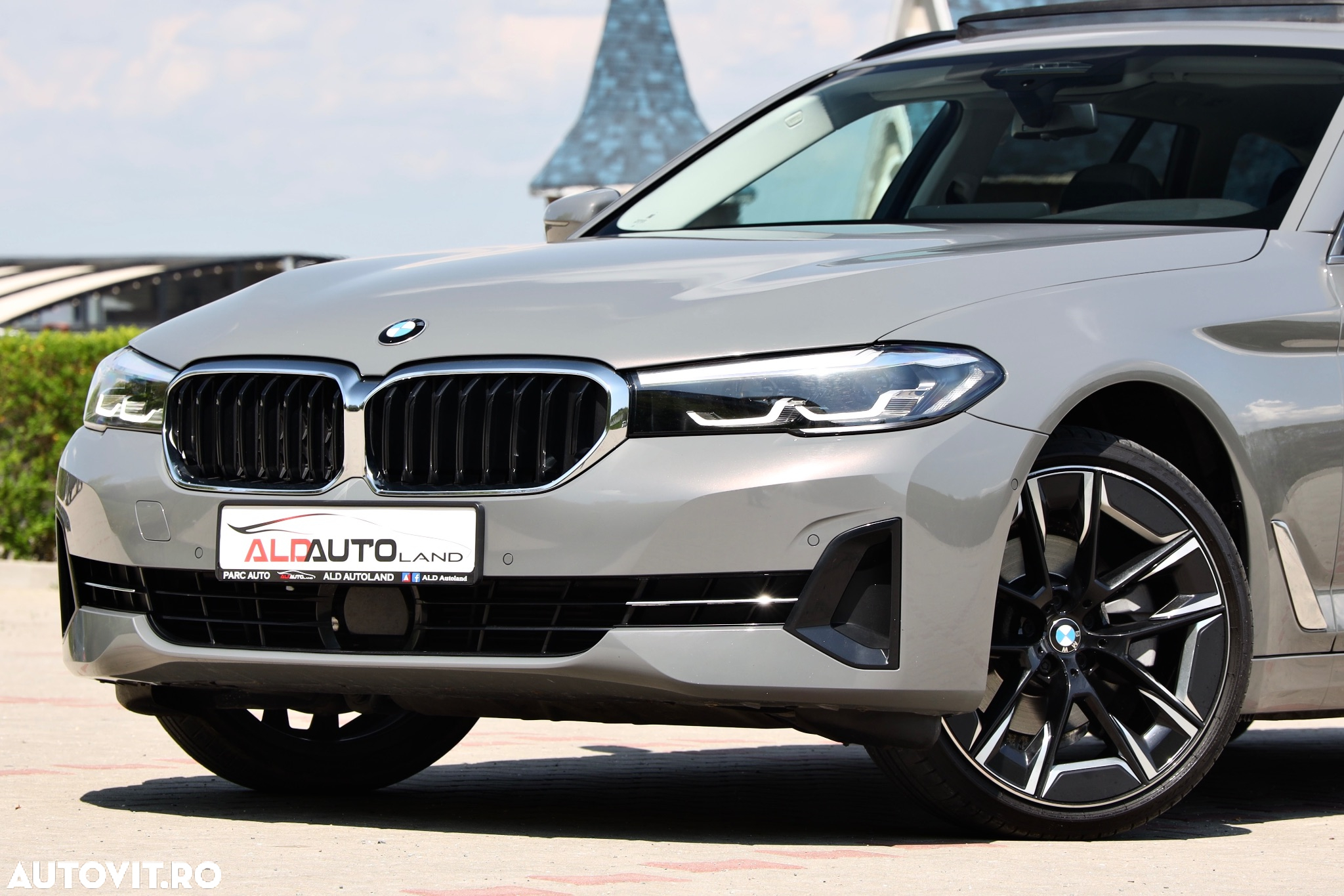 BMW Seria 5 520d xDrive AT MHEV - 27