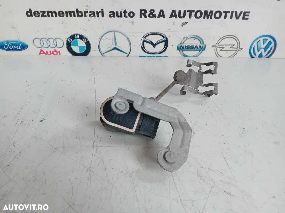 Senzor Nivel Cantar Xenon Punte Spate Mercedes C Class W205 Cod A2229050503 - 2