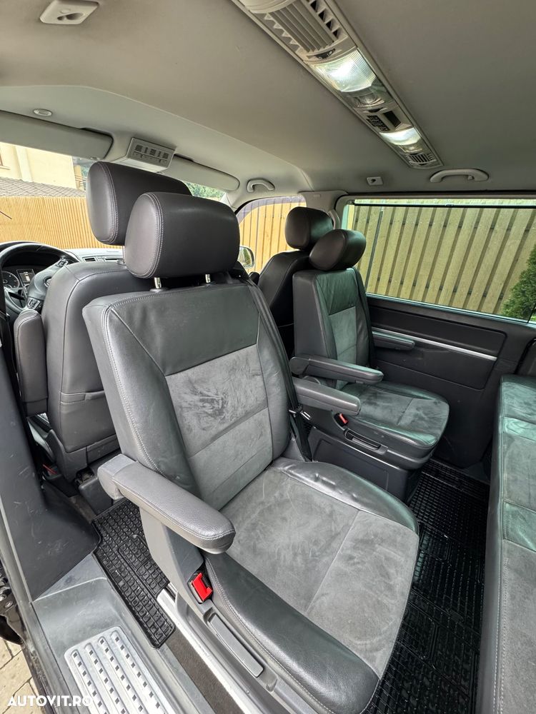 Volkswagen Multivan - 12