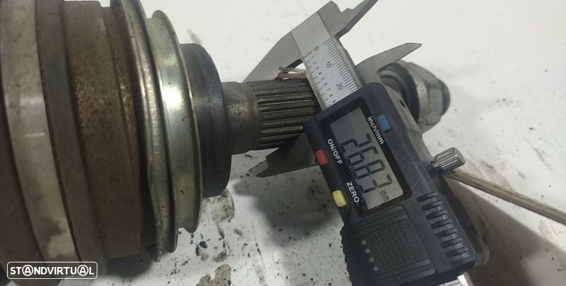 Transmissão Frente Esquerda Toyota Corolla Liftback (_E10_) - 4