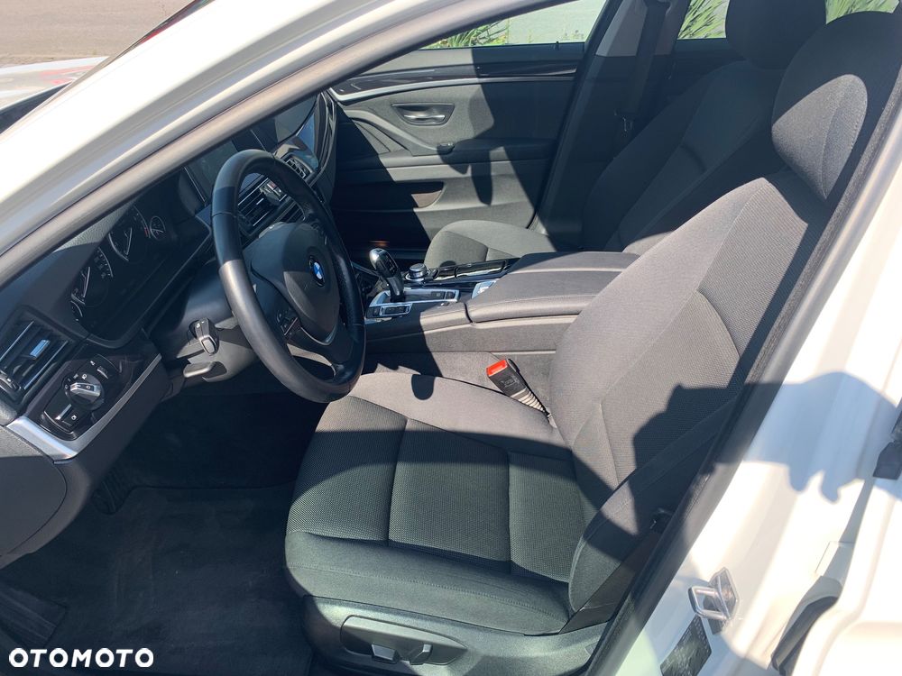 BMW Seria 5 - 8