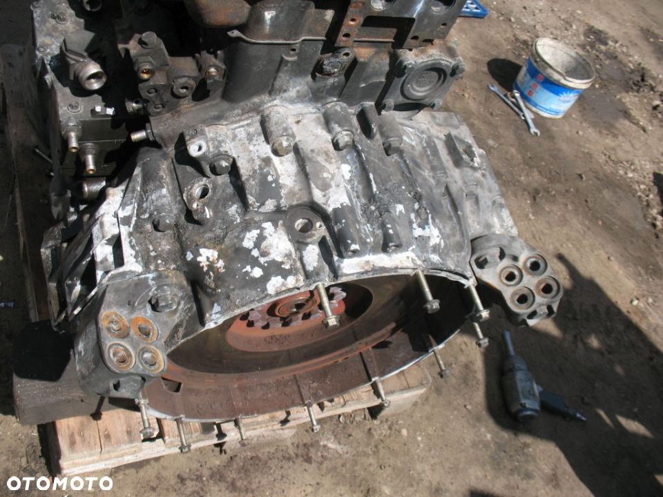 Obudowa sprzęgła DAF XF 105 euro 5 - 1