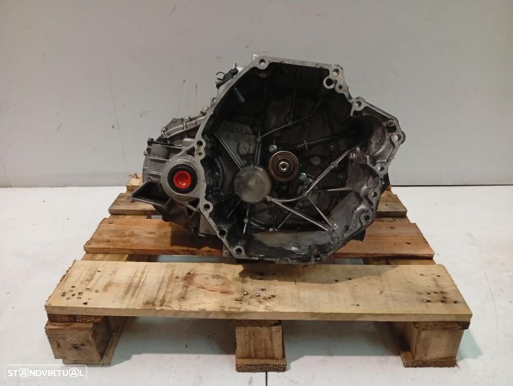 CAIXA DE VELOCIDADES NISSAN QASHQAI J10 - 1