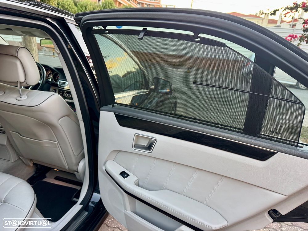 Mercedes-Benz E 300 BLUETEC Hybrid Elegance - 15