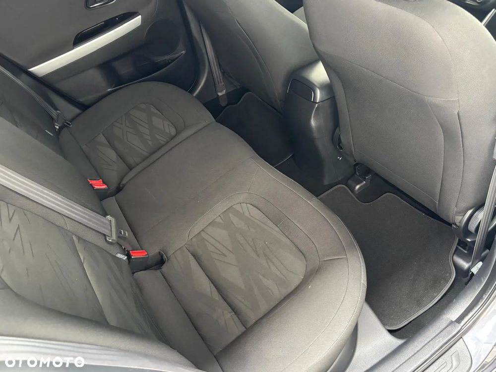 Kia Ceed 1.6 GDI Fifa World Cup Edition - 31