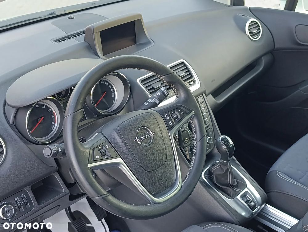 Opel Meriva - 21