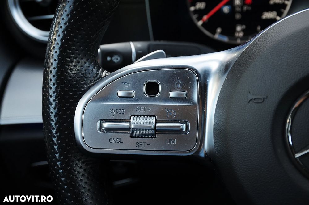 Mercedes-Benz E 220 d Aut. - 14