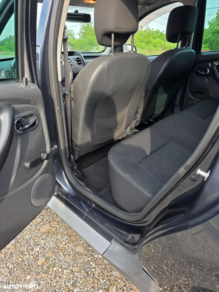 Dacia Duster 1.5 dCi 4x2 Prestige - 12