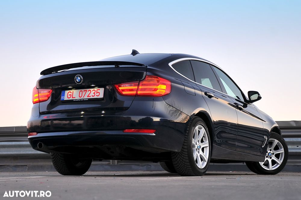 BMW Seria 3 320d DPF Aut. - 6