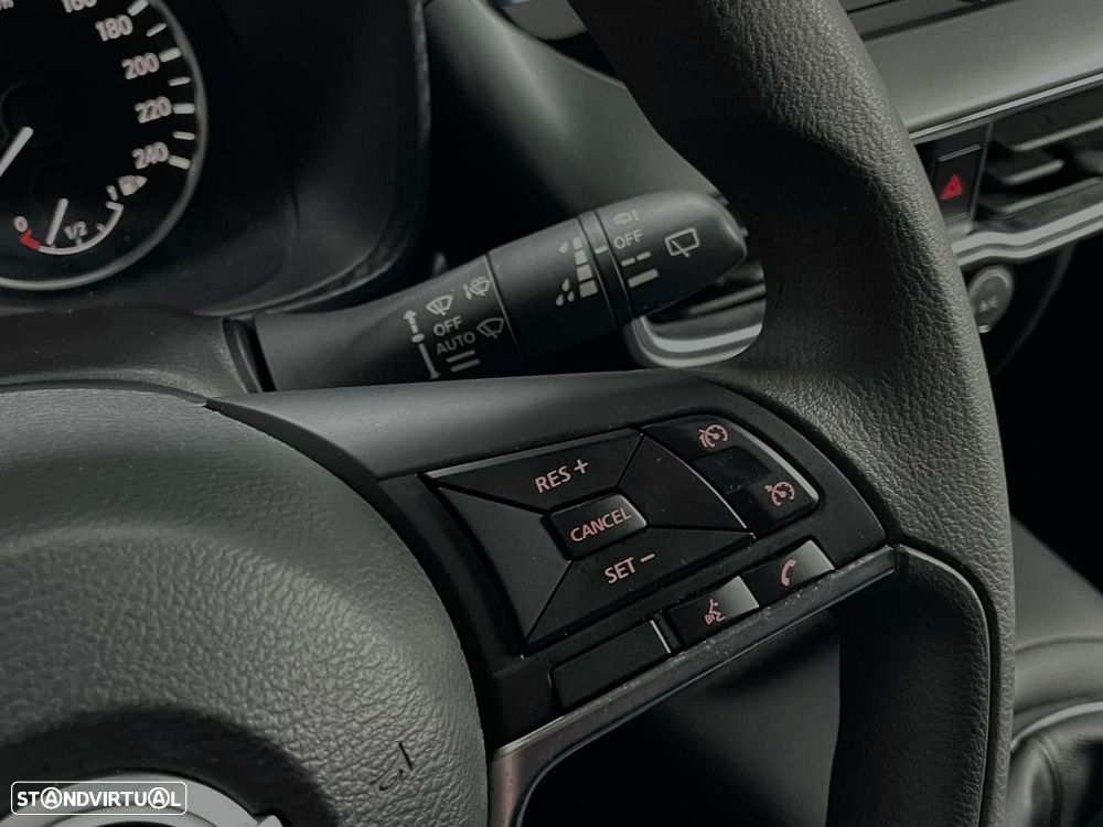 Nissan Juke 1.0 DIG-T N-Connecta Two Tone - 17