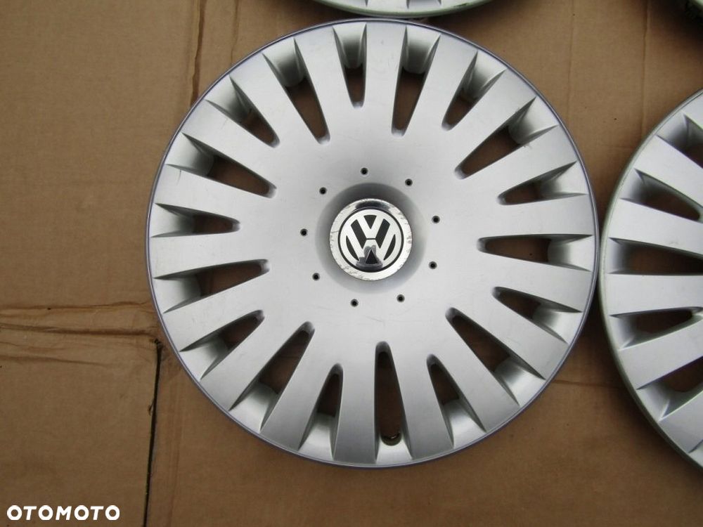 4x Kołpaki 16 VW Golf V VI VII VIII Jetta Caddy Eos Touran Passat B5 B6 B7 - 8