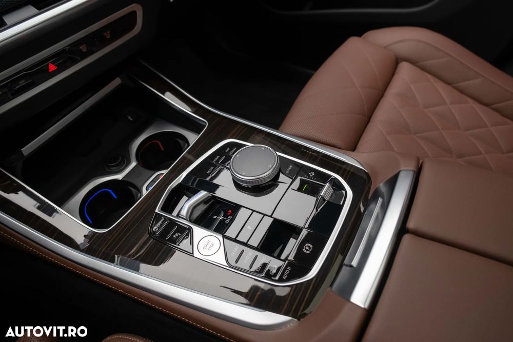 BMW X5 xDrive50e - 29
