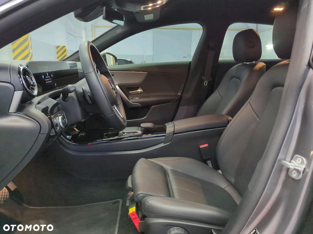 Mercedes-Benz CLA - 6