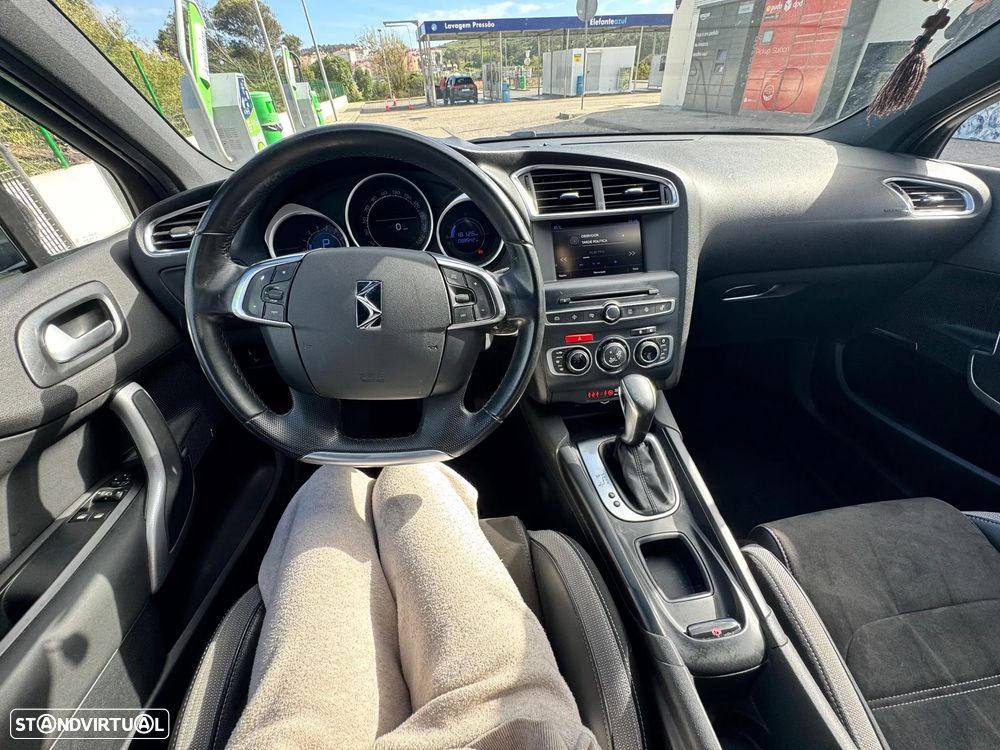 DS DS4 1.6 BlueHDi So Chic EAT6 - 13