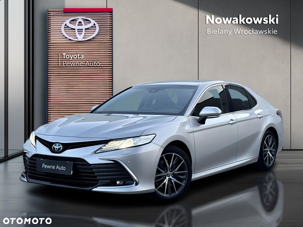 Toyota Camry 2.5 Hybrid Executive CVT - 1