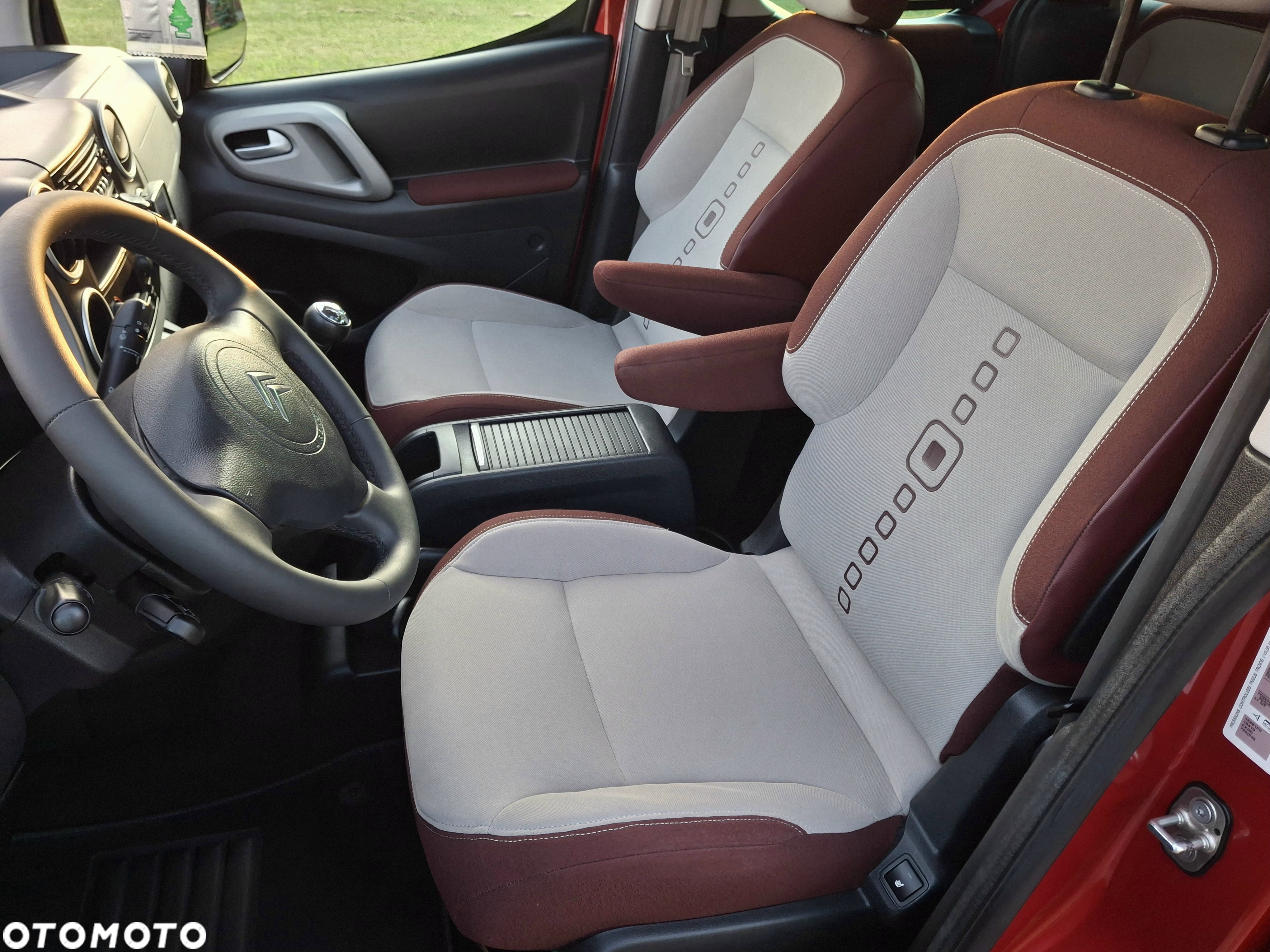Citroën Berlingo 1.6 HDi Exclusive - 19