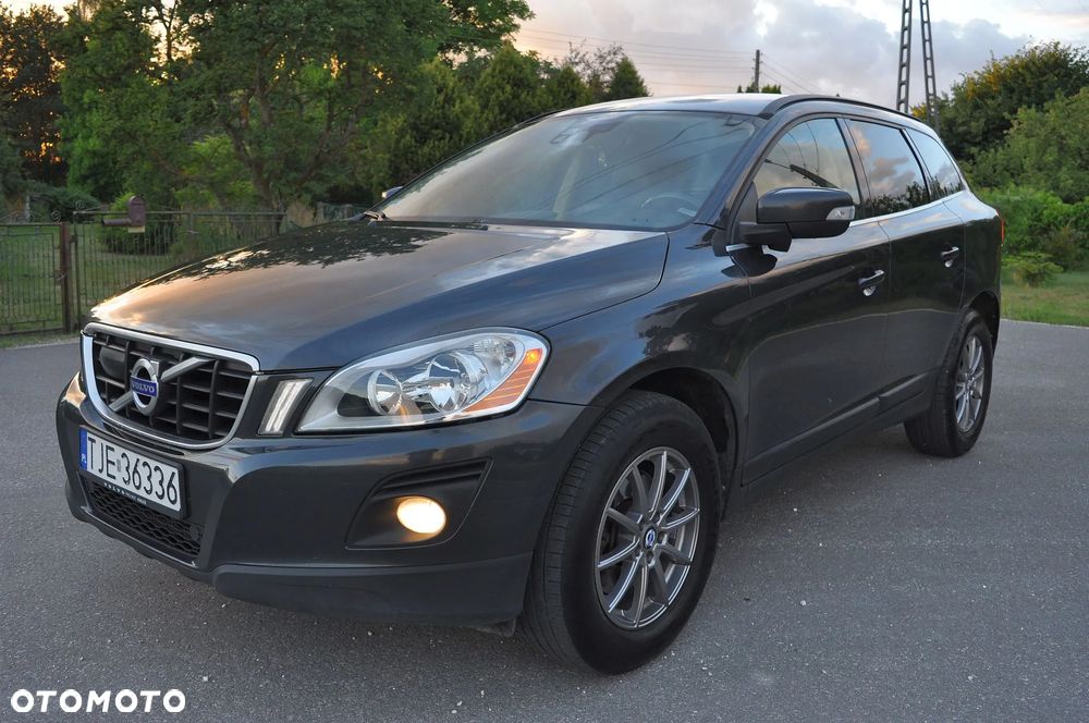 Volvo XC 60 2.4D AWD Momentum - 3