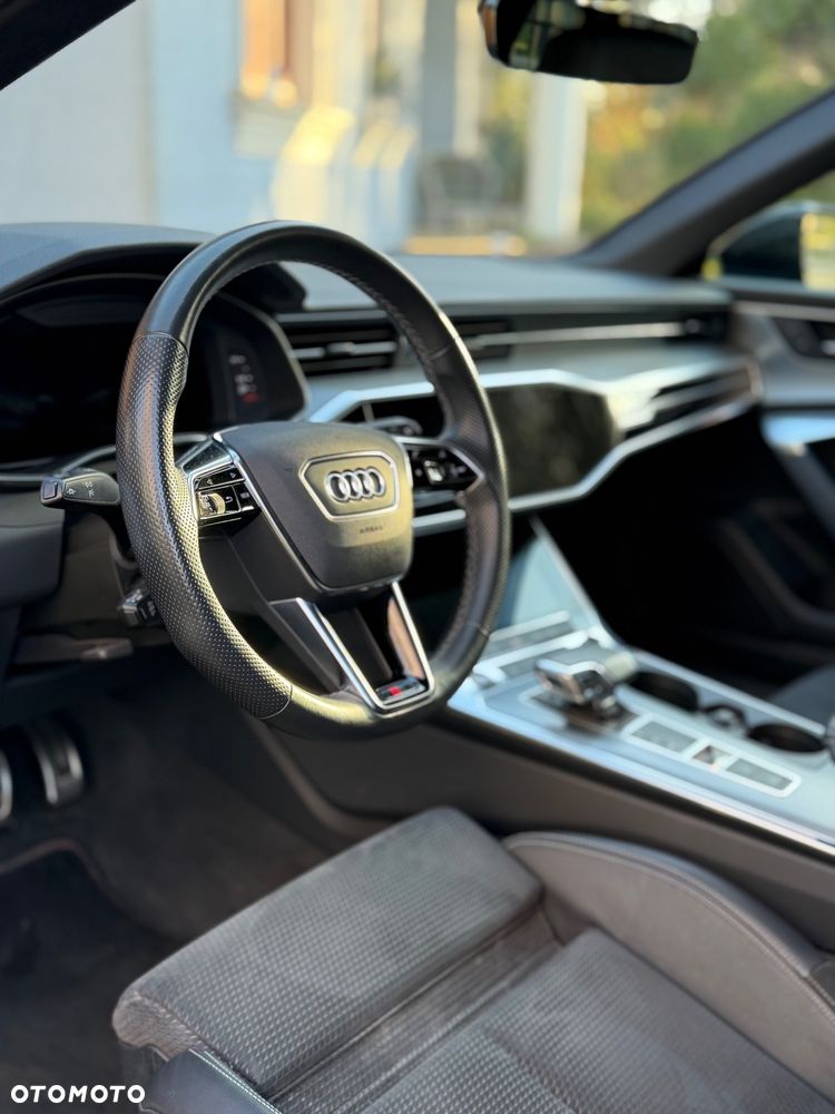 Audi A6 Avant 55 TFSI e quattro S tronic S line - 7