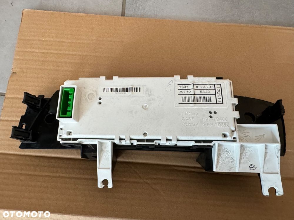 Honda Civic VIII wyświetlacz radia UFO - 2